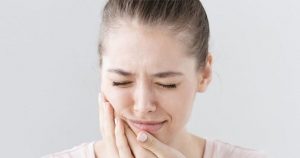 علل ایجاد حساسیت دندانی